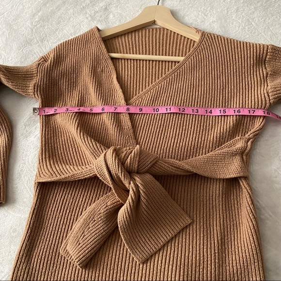 Ribbed Wrapped Front Sweater - Picture 4 of 8